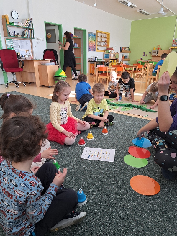 O kouzelné fazoli a dalších semínkách ve třídě Veverek