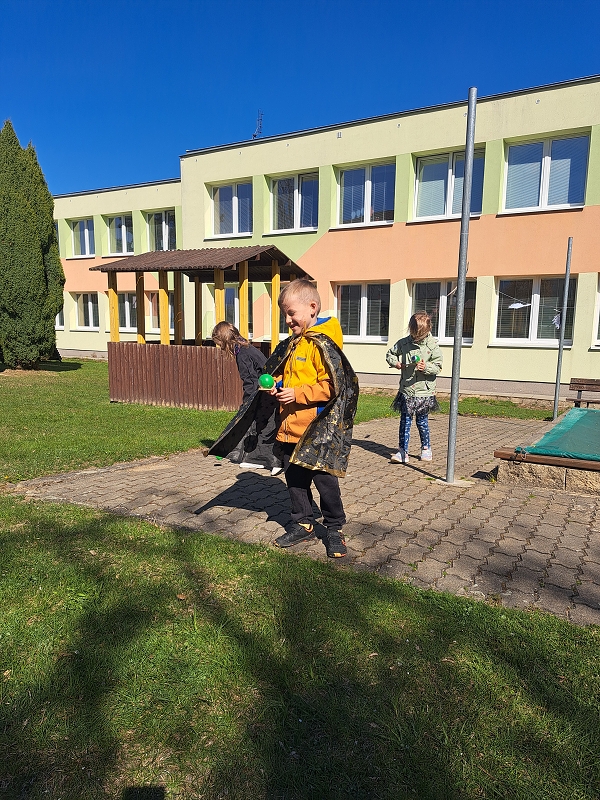 Čarodějný týden ve třídě Veverek