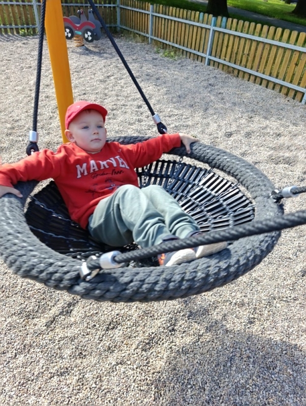 Broučci na výletě vlakem