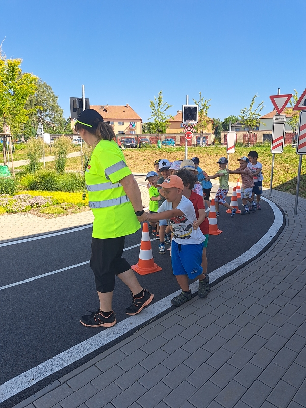 Veverky na dopravním hřišti